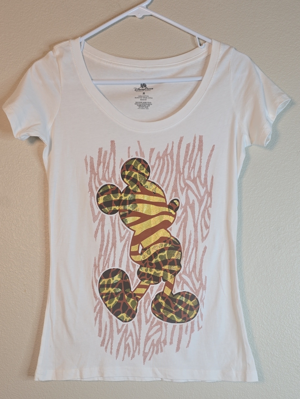 Disney Parks White T-Shirt - Size M